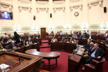 Acuerdo legislativo contra el ajuste (reunión de legisladores de Entre Ríos y Santa Fe)