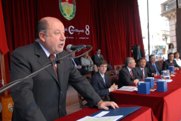 Busti evocó el debate y pidió por las leyes pendientes