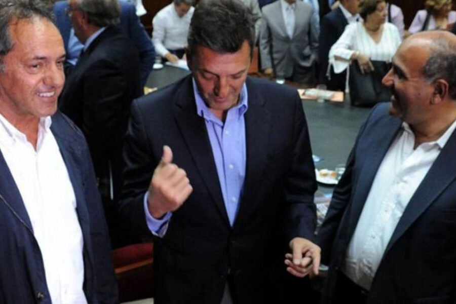 Massa y Scioli se mostraron juntos en Tucumán