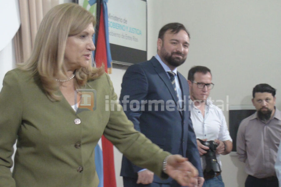 Asumió Quinodoz con un fuerte respaldo de Rosario Romero