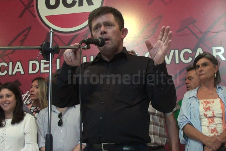 Pide fortalecer el partido sin mencionar a Cambiemos