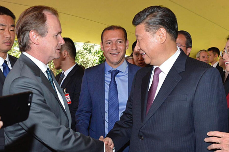 Bordet estuvo con el presidente de China