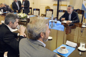 Macri le quita obra pública a Frigerio y se la da a Marcos Peña