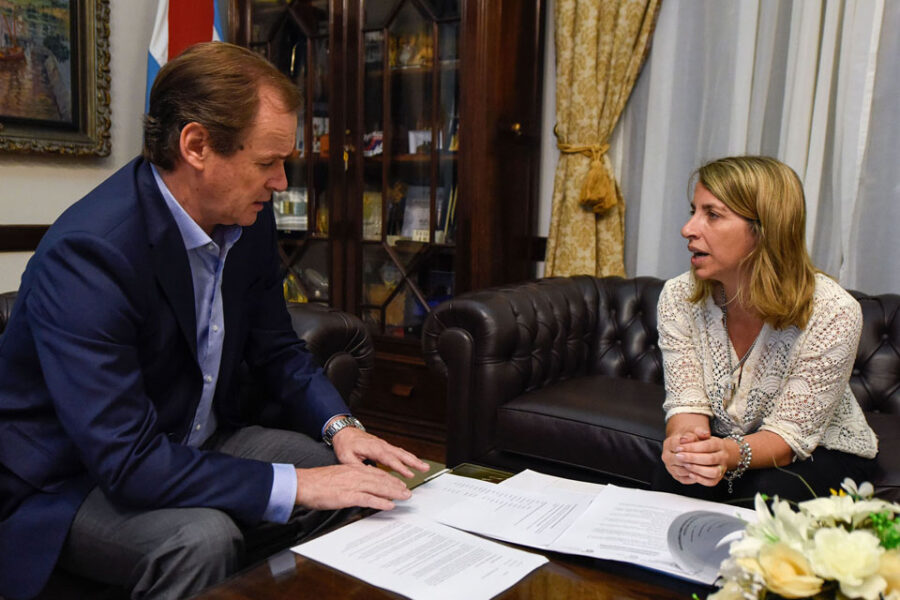 Stratta es la compañera de fórmula de Bordet