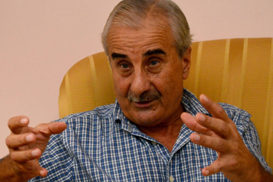 Moine pide que se vuelva a trabajar o será peor que el 2001