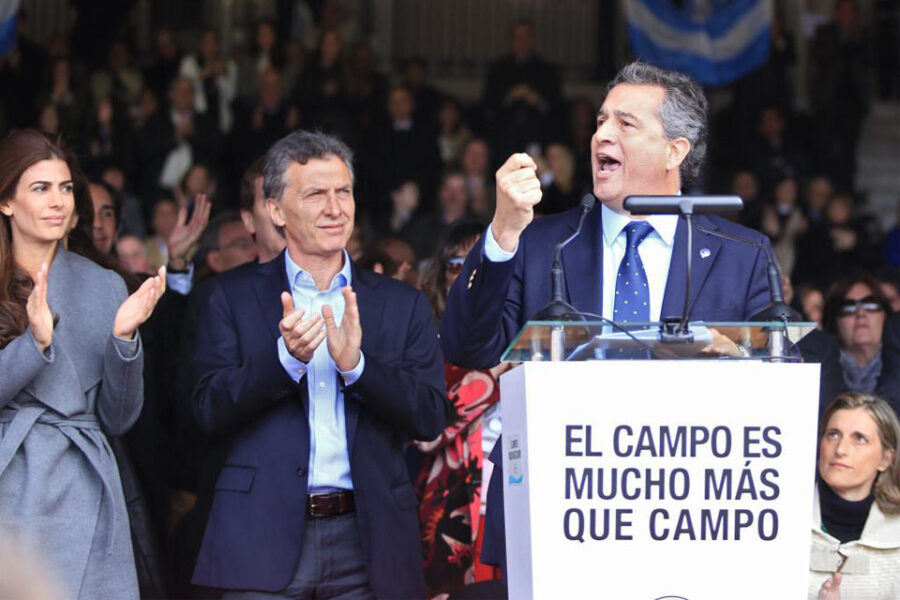 Etchevehere atacó al PJ pero le regaló casi $500 mil a su candidato