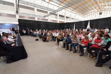 El PJ fortalece campaña en una ciudad difícil