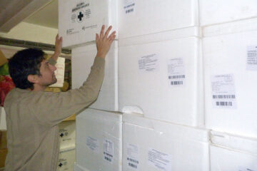 Vacunas: Provincia ratifica con números la denuncia contra Nación