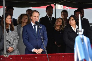 Discurso patrio con acento electoral de Bordet