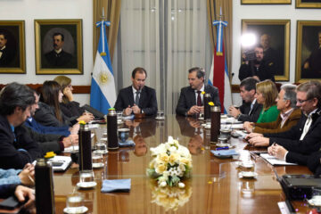 Las primeras medidas de Bordet reelecto