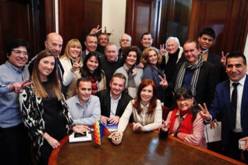 Cristina estuvo con parlamentarios del Mercosur y hubo críticas al acuerdo comercial (presencia de un entrerriano)