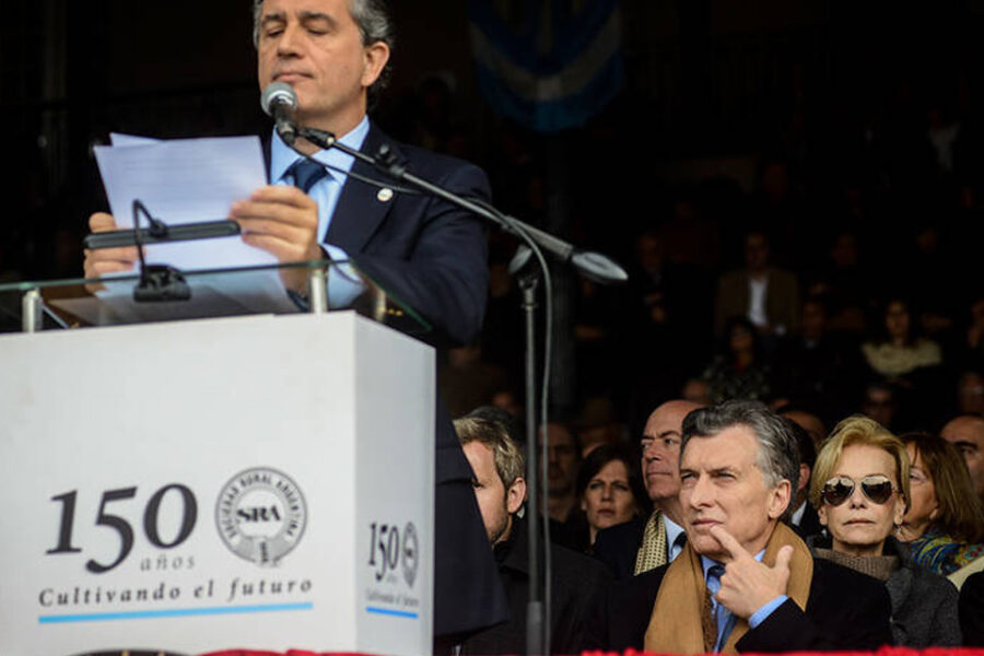 El entrerriano Etchevehere cobrará el bono de $5 mil de Macri