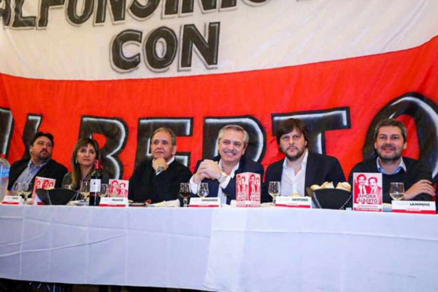 El entrerriano en la reunión de Alberto Fernández con alfonsinistas