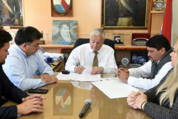 Lauritto cerró su último acuerdo con municipales