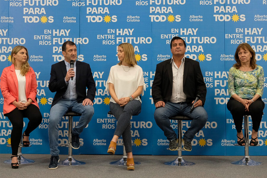 El peronismo evita el sayo de la derrota