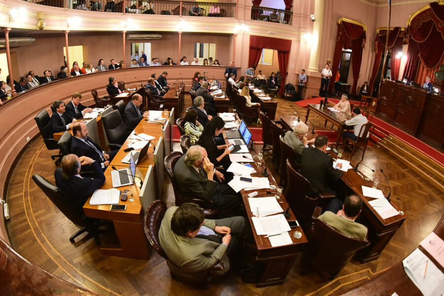 Es ley: ciudadanos comunes juzgarán acusados en Entre Ríos