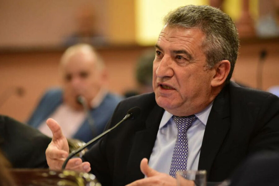 Urribarri defendió la gestión de Bordet