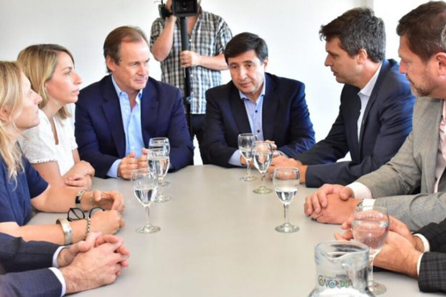Ministro de Alberto arribó a Entre Ríos para la entrega de la tarjeta alimentaria