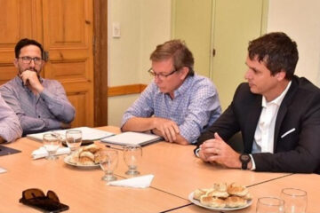 Reunión con citricultores y plan de desarrollo