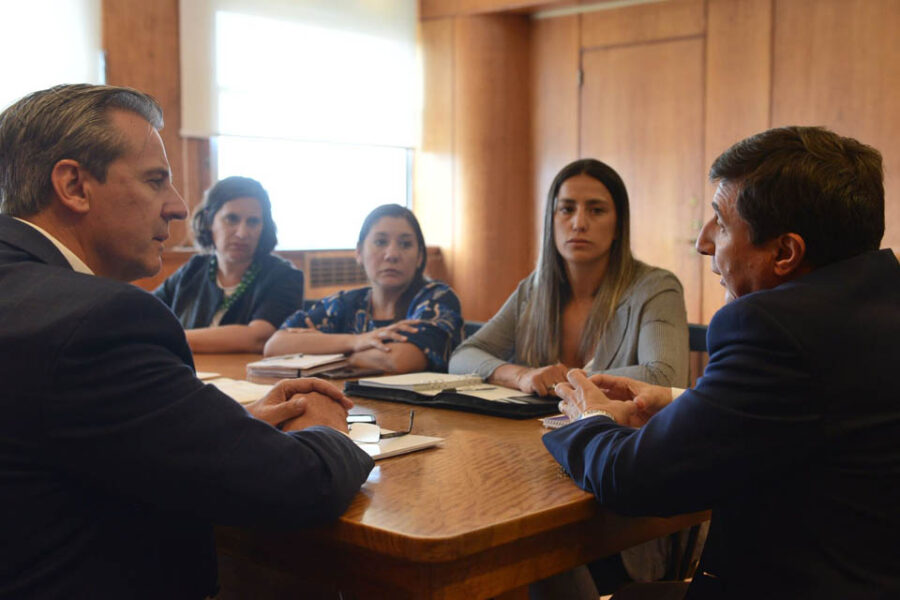 Bahl traerá la tarjeta alimentaria de Alberto a Paraná