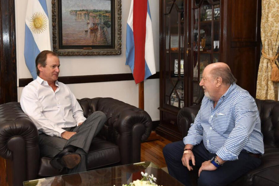 La interna del PJ acerca a las figuras de Ramírez y Artigas