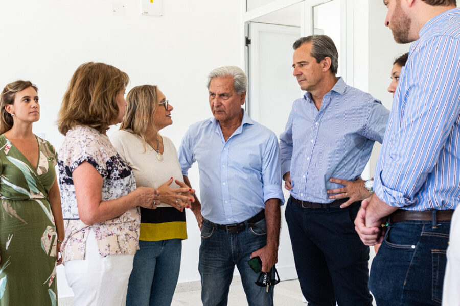 Bahl salió de recorrida con dos ex intendentes de Paraná