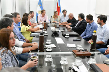 Bordet acordó agenda con diputados oficialistas