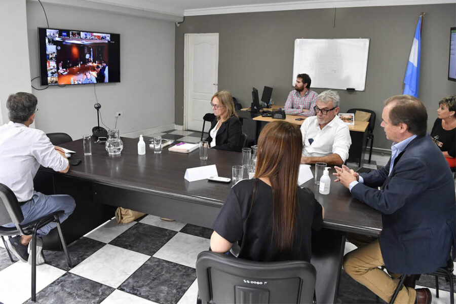 Bordet y Ginés aclaran que los cuidados no se flexibilizan