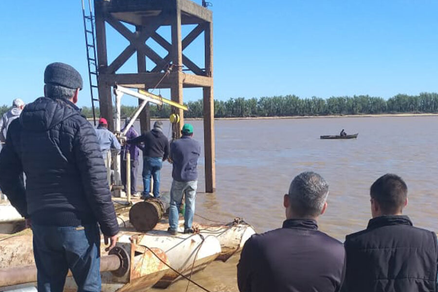 El intendente Rossi supervisó los trabajos en la toma de agua