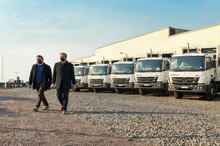 Bahl presentó su sistema para juntar la basura