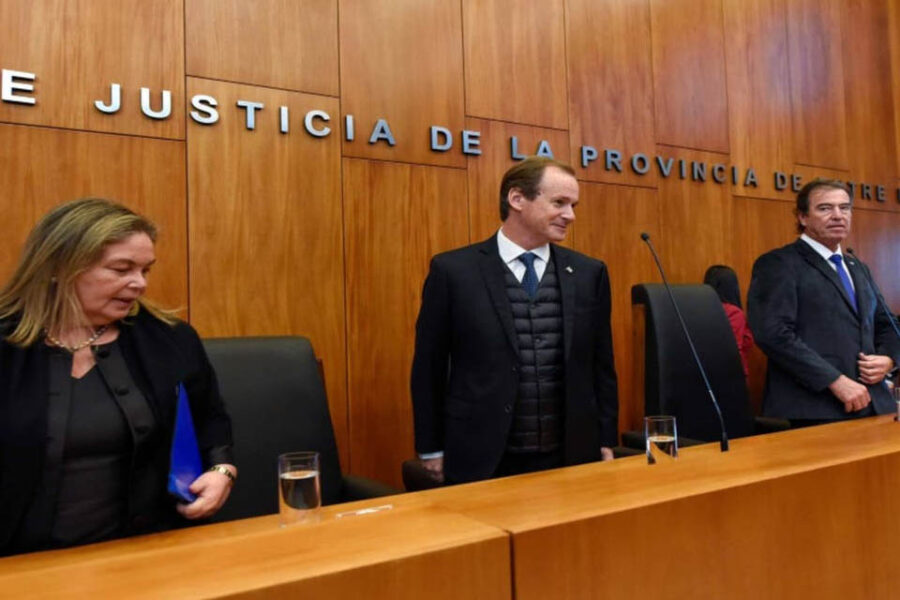 Segment on EC2/ECS Operations Magic with Step Functions