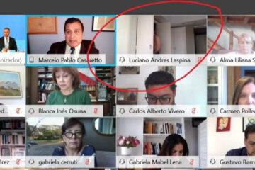 Diputado en paños menores en plena sesión por Zoom