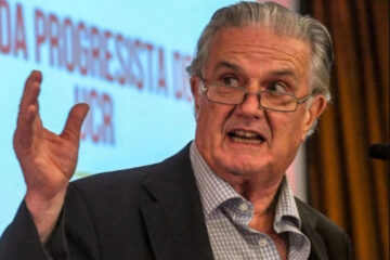 “Tenemos que recuperar nuestra identidad partidaria”