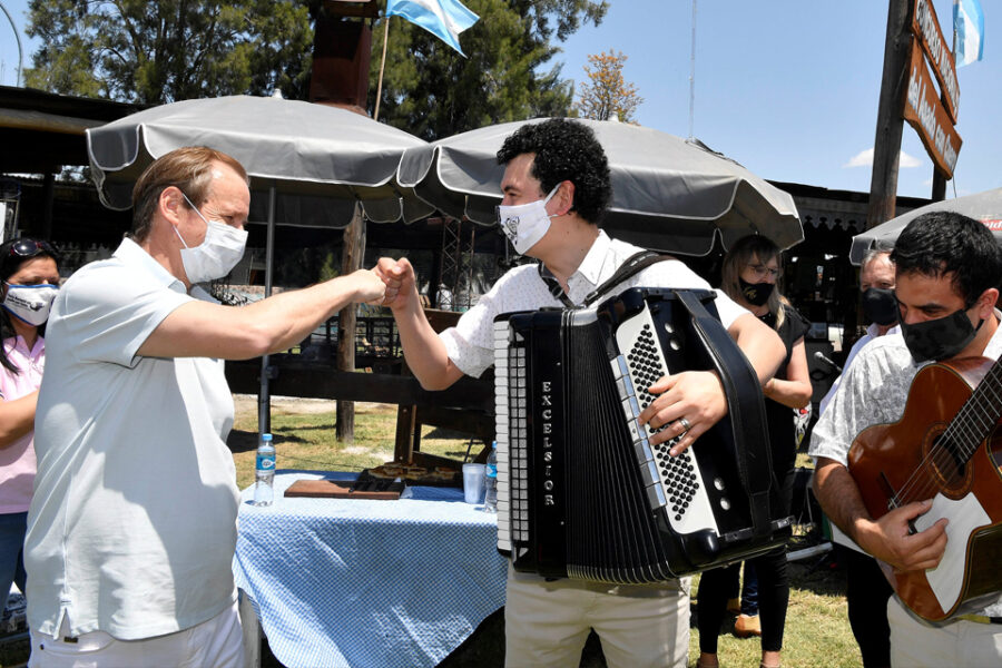 En diciembre habilitarán la temporada turística en Entre Ríos