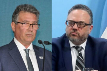 Kulfas cruzó al titular de la UIER