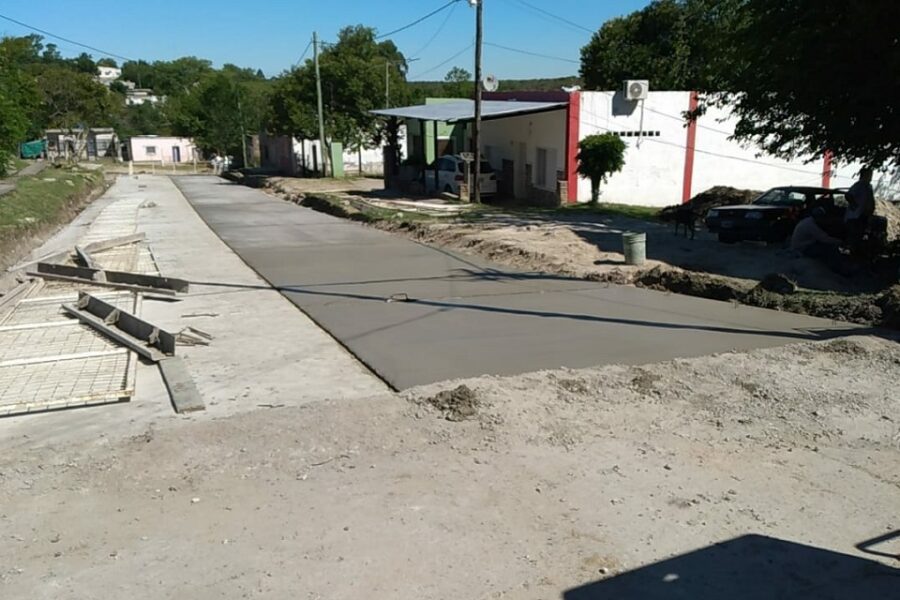 Mejoras en Barrio Camba Cuá y Progreso