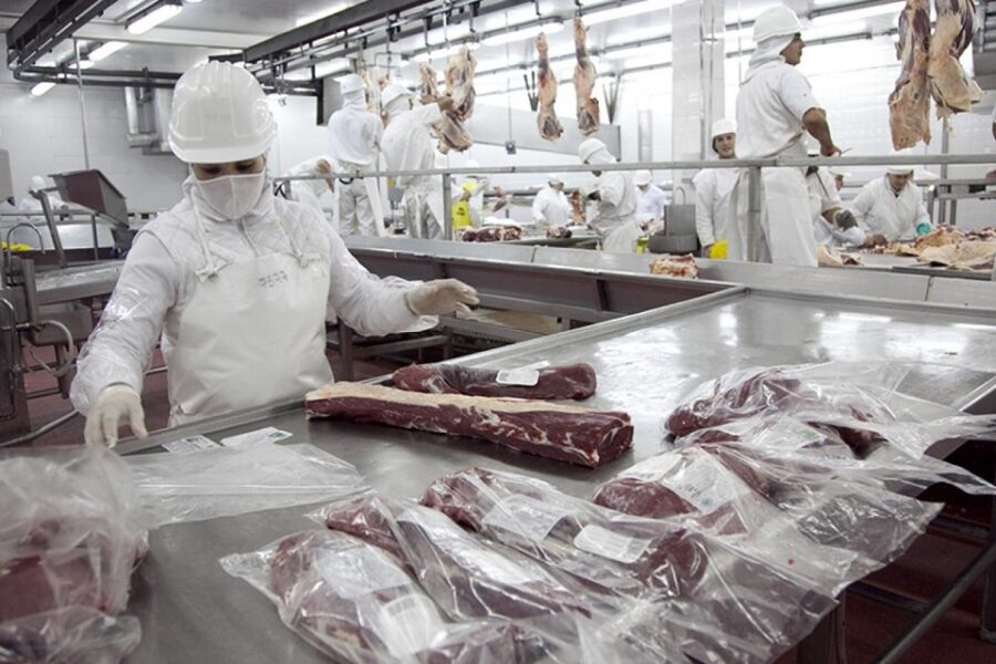 Federación de la Carne declaró Estado de Alerta y Movilización