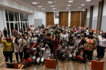 Stratta encabezó encuentro de mujeres peronistas