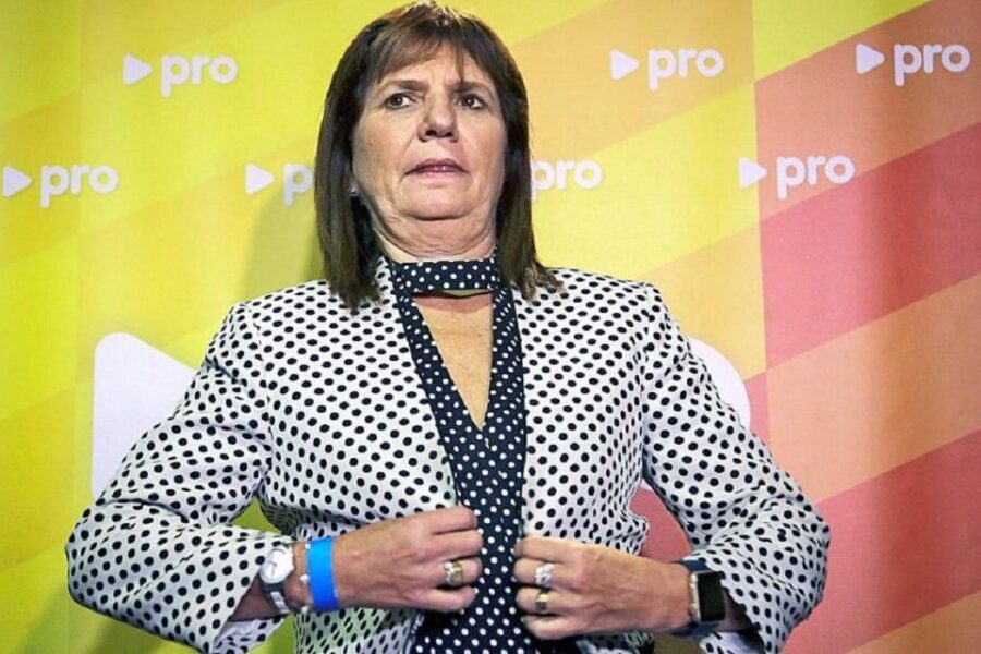 Bullrich habría entregado las Malvinas para acordar con Pfizer