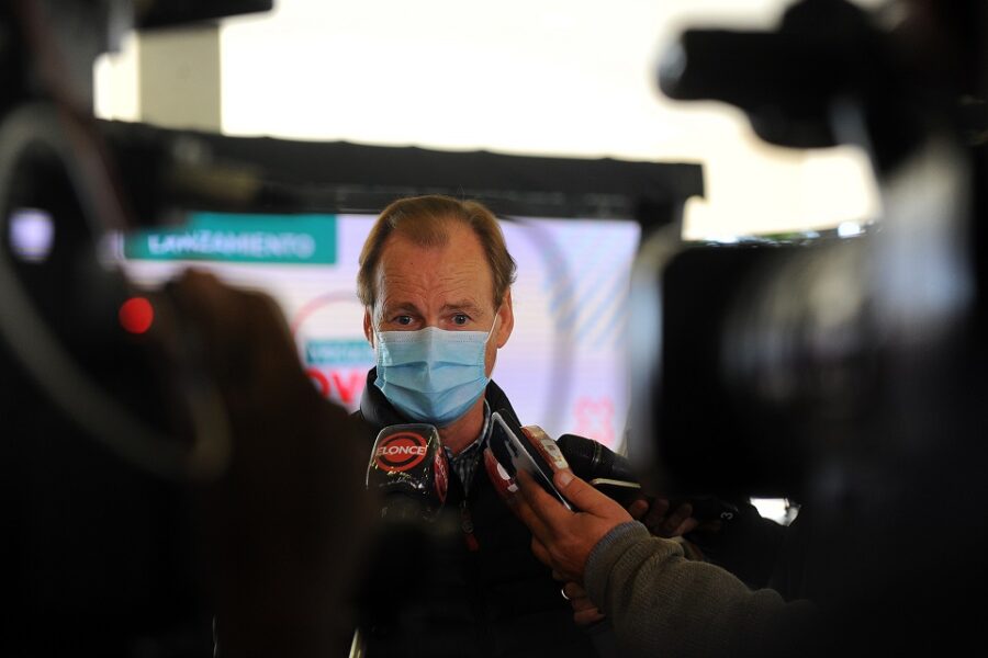 La oposición reclama el decreto de Bordet