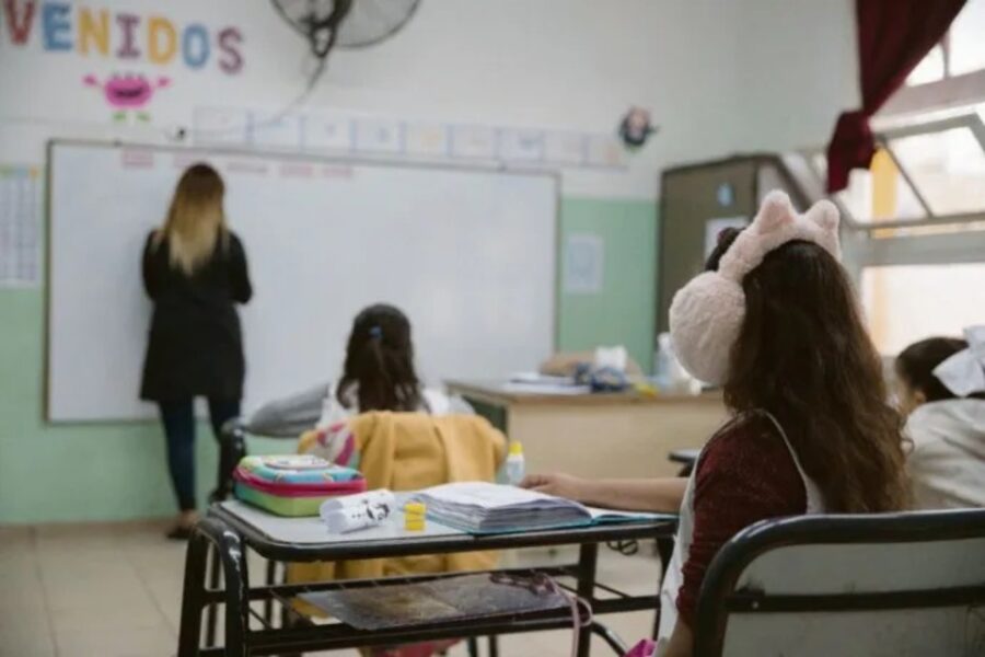 Crece la tensión con intimaciones a directivos