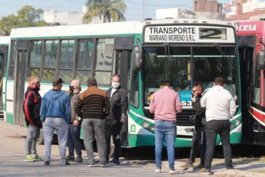 Otra vez peligra el servicio de colectivos