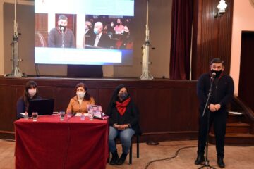 Conferencia “Una mirada histórica y política de Ramírez”