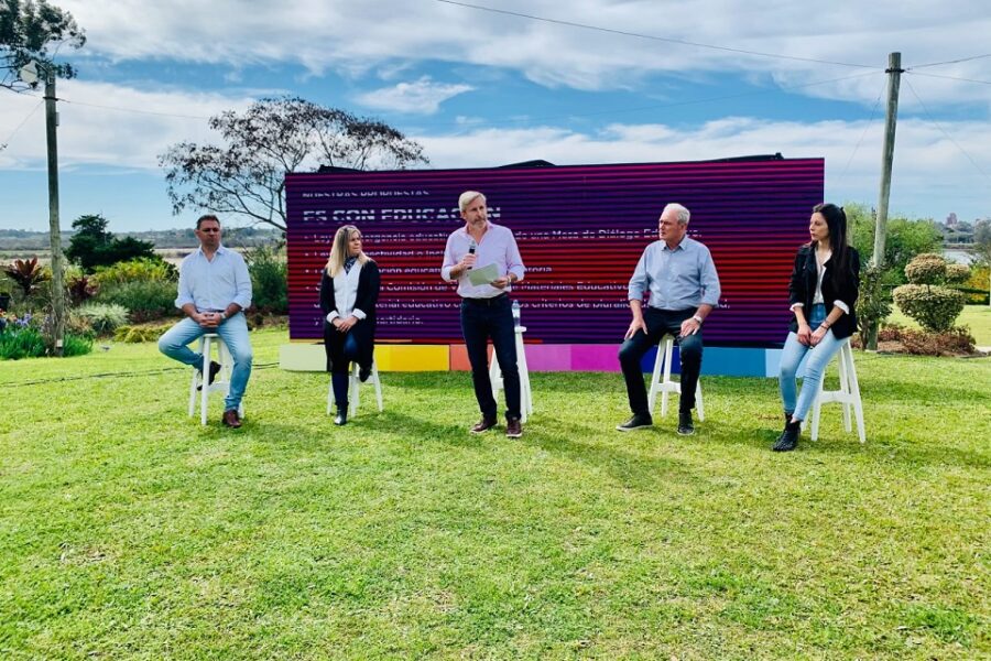 Frigerio en Concordia sin críticas a Cresto