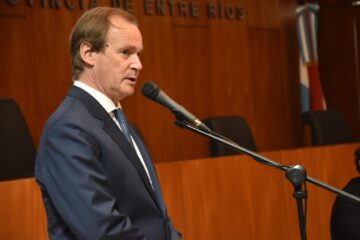 Bordet desmiente los aumentos y dice que se pagarán menos impuestos