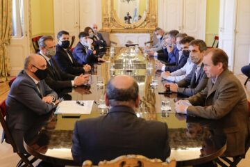 Entre Ríos firmó seis convenios de obra con Nación