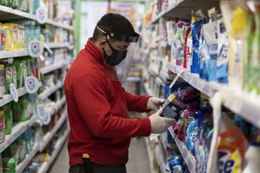 Congelan por 3 meses los precios de más de 1.200 productos