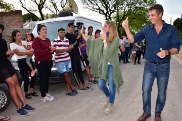 “Frigerio trae gente de Buenos Aires a apoyar a un porteño”