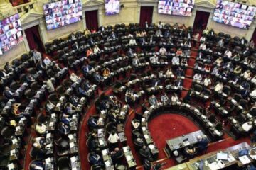 Polémica por el envío de decretos