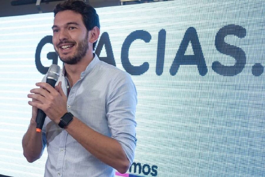 Aprovecha el conflicto con UTA para pegarle al gobierno